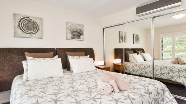 3 chambres, fer et planche à repasser, Wi-Fi gratuit, draps fournis