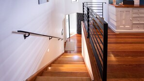 Interior - Cossies at Corlette  Stunning views & Beach access (Corlette)