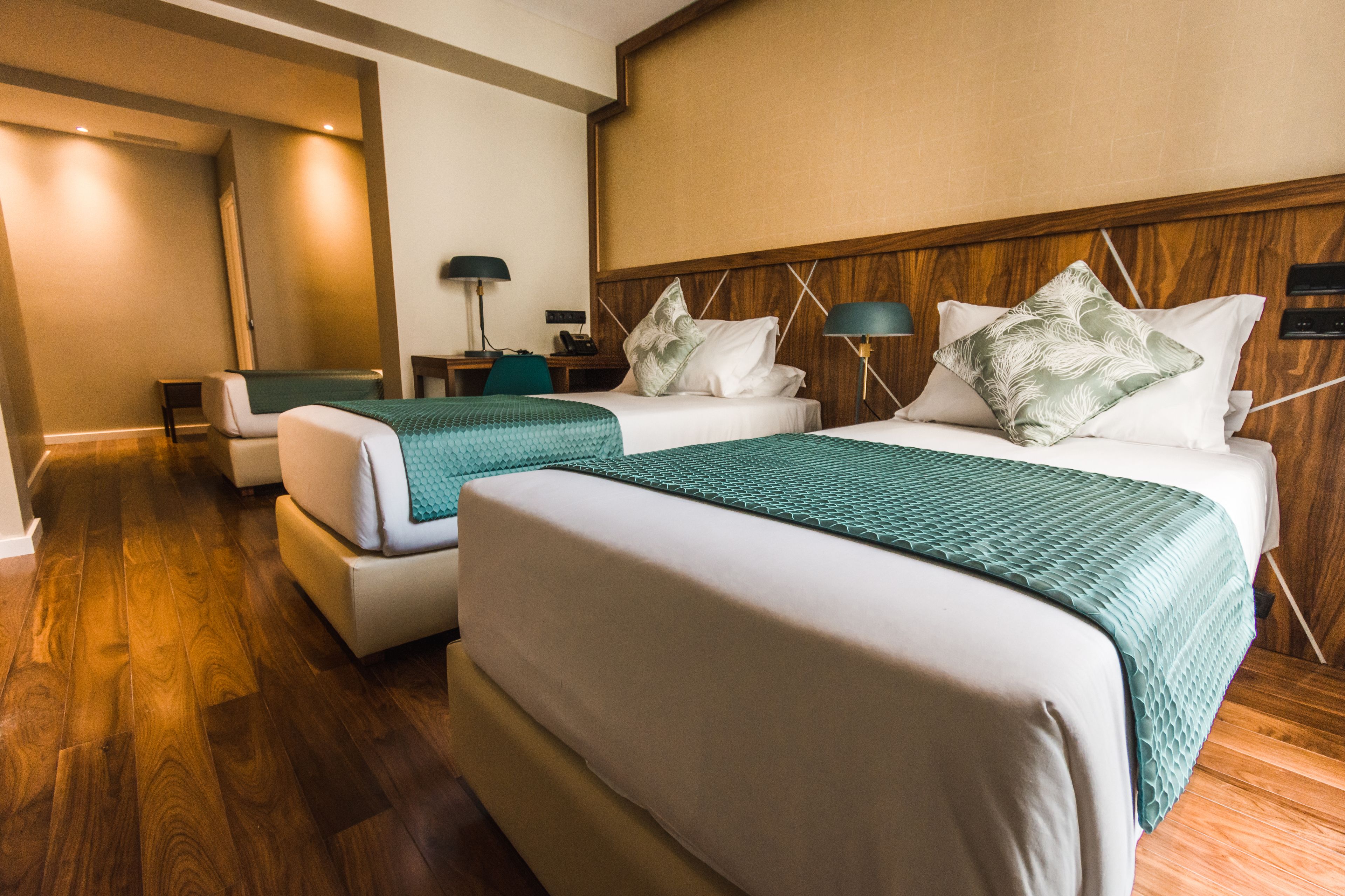 executive triple room | 1 bedroom, in-room safe, desk, blackout curtains