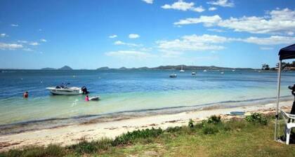 Harbourside, 5/3-7 Soldiers Point Road - ground floor waterfront unit