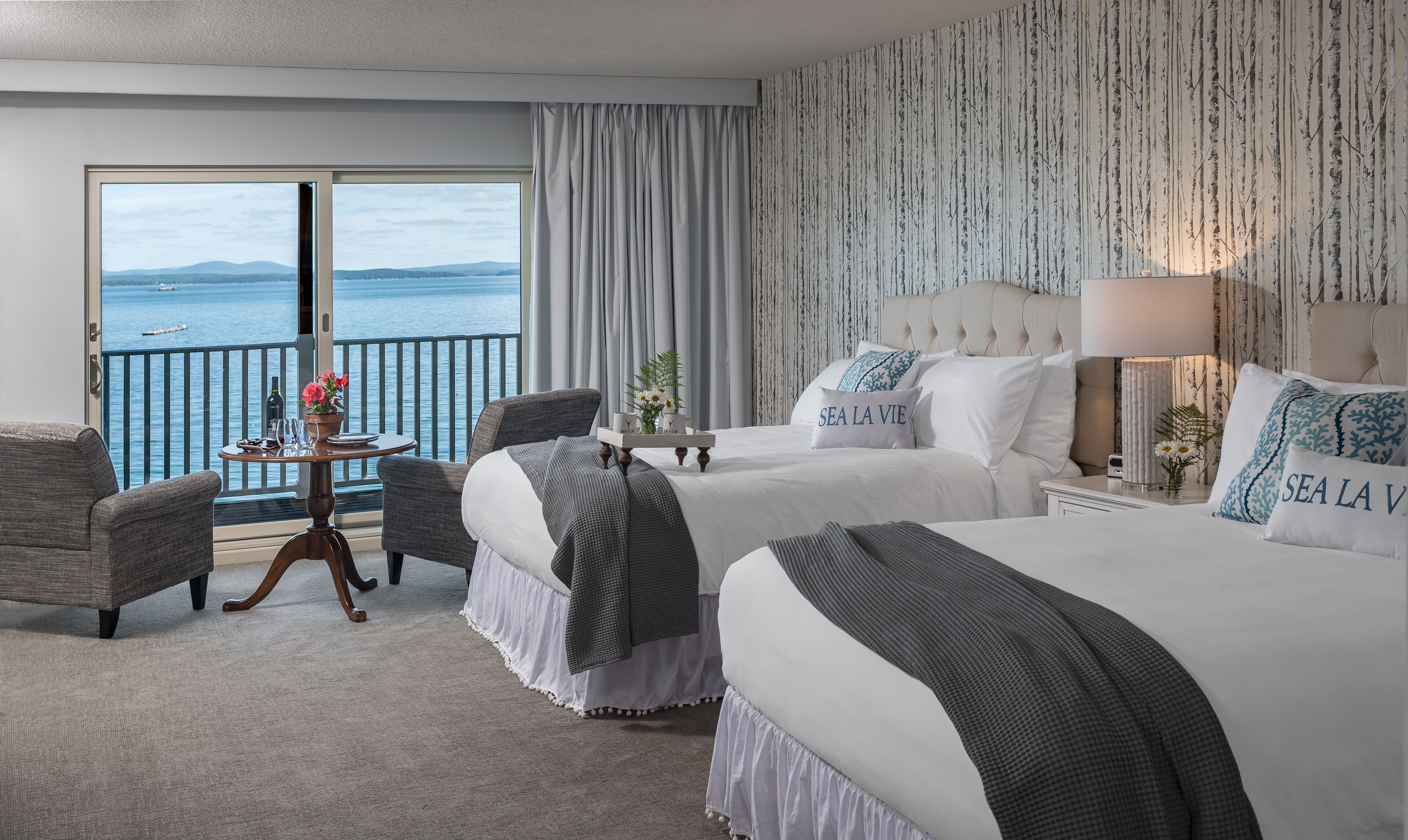 Island Level Two Queens