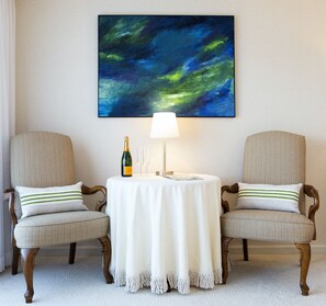 Peak Level King - The Bayview (Bar Harbor)