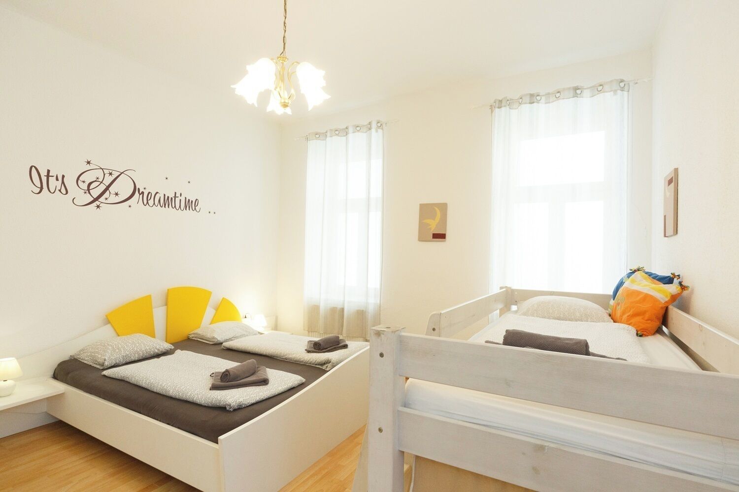 2 Schlafzimmer, Bügeleisen/Bügelbrett, kostenloses WLAN, Bettwäsche