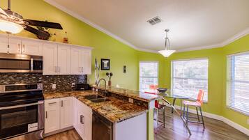 Family Room | In-room dining