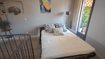 1 bedroom, desk, iron/ironing board, travel cot