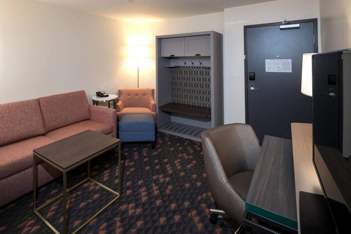 Premium bedding, pillow-top beds, in-room safe, desk