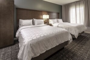 Individually furnished, desk, laptop workspace, free WiFi - Staybridge Suites Montgomery - Downtown by IHG (Montgomery)