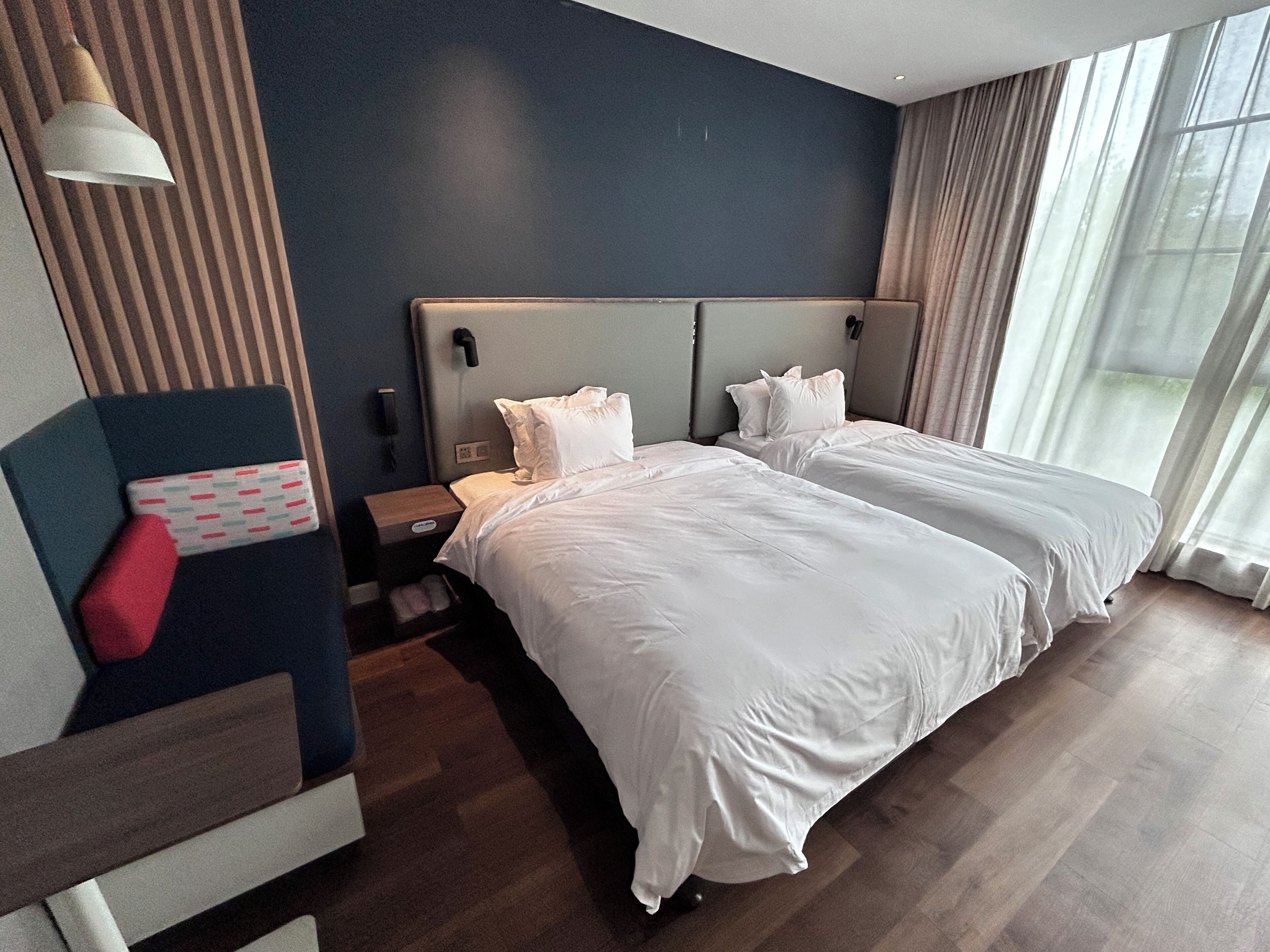 Photo - Holiday Inn Express Shanghai Xuhui Binjiang, an IHG Hotel