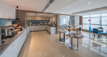 Holiday Inn Express Xichang City Center by IHG