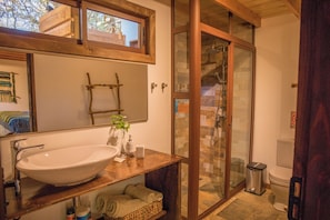 Shower, rainfall showerhead, eco-friendly toiletries, hair dryer
