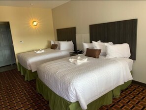 Deluxe-Zimmer, 2 Queen-Betten, Nichtraucher, Kühlschrank und Mikrowelle