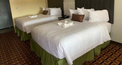 HomeStay Inn & Suites Edinburg