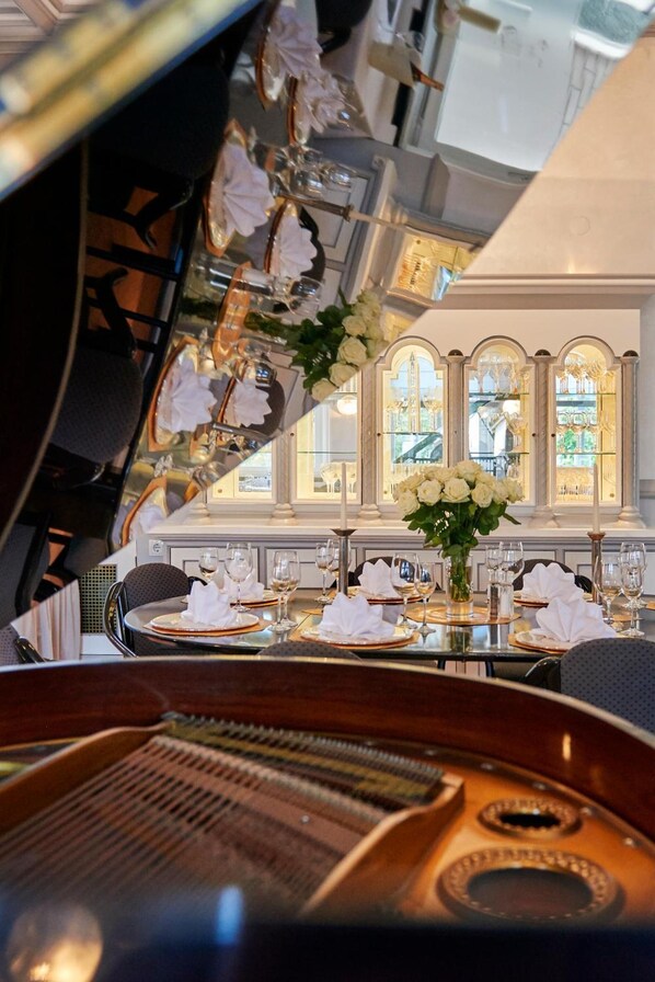 Restaurant - Design Hotel Zur Abtei (Aachen)