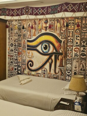 Deluxe Triple Room | Down duvets, Select Comfort beds, individually decorated - Atlantis Pyramids Inn (Giza)