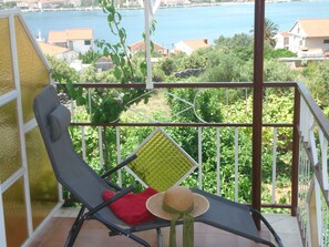 Romantic Apartment | Balcony - Green Paradise With Magnificent View (Marina)