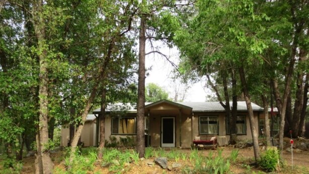 Exterior - Squirrel`s Run (Prescott)
