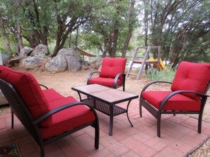 Standard Room | Terrace/patio - Squirrel`s Run (Prescott)