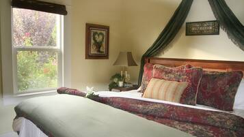 Standard Room | 2 bedrooms, iron/ironing board