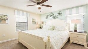 Standaard kamer | Een strijkplank/strijkijzer