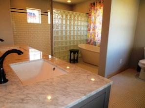 Bathroom - Willow Manor (Prescott)