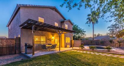 Scottsdale Stays️ Gilbert 12 Bed Estate-Sleeps 22