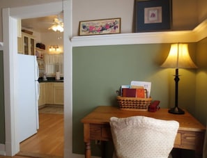 Standard Room | Living area | TV, DVD player