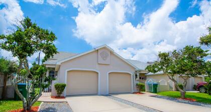 Cocoa Beach Vacation Rentals - Furnished Vacation Houses