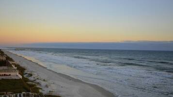 Standard Room | Beach/ocean view
