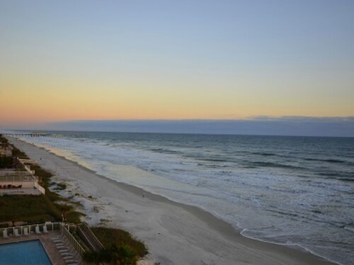 504 Seychelles - 3 Bedroom 3 Bath - Oceanfront