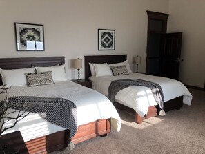 Standard Room | Iron/ironing board - 5 BED 5 BATH 8000 SQFT MOUNTAIN LODGE 1 MILE FROM PARK CITY CANYONS VILLAGE (Park City)