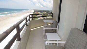 Standard Room | Balcony