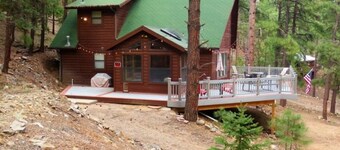 Cool Pines Cabin