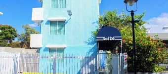 Beautiful Chandeliers, Cozy & Enjoyable Studio - Balcony / FREE WIFI - 301