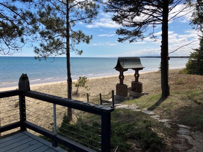 8 Miles Of Sand Beach To Explore ~ Outstanding Sunset Views Over The Lake!