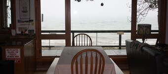 8 Miles Of Sand Beach To Explore ~ Outstanding Sunset Views Over The Lake!