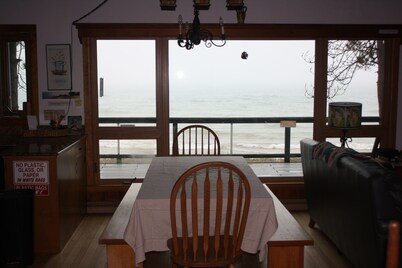 8 Miles Of Sand Beach To Explore ~ Outstanding Sunset Views Over The Lake!