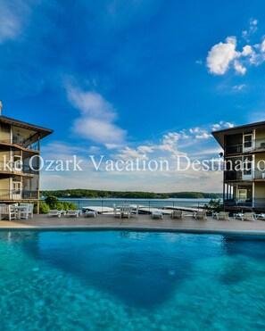 Outdoor pool - Incredible View from this 3-Suite Palisades Lux Condo Screened-Deck, Next2 Pool! (Lake Ozark)