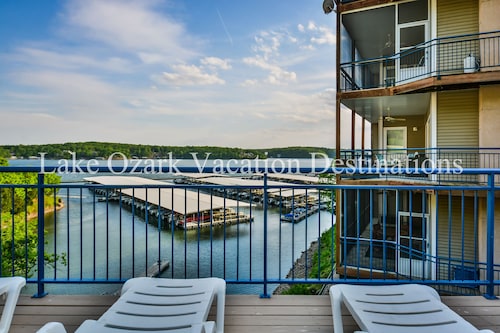 Incredible View from this 3-Suite Palisades Lux Condo Screened-Deck, Next2 Pool!