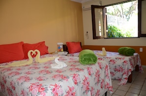 5 Schlafzimmer, Bügeleisen/Bügelbrett, WLAN, Bettwäsche