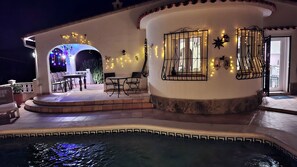 Outdoor pool - Magnificent villa with private swimming pool and breathtaking sea/mountain view  (Orba)