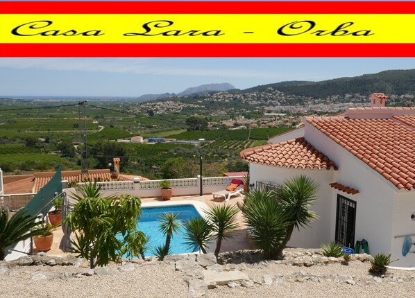 Outdoor pool - Magnificent villa with private swimming pool and breathtaking sea/mountain view  (Orba)