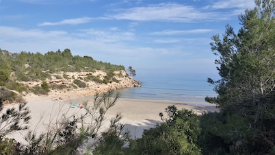 Finca aislada con piscina privada, terrazas y magníficas vistas