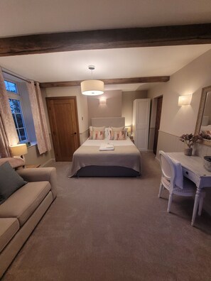 9 bedrooms, iron/ironing board, free WiFi, bed sheets