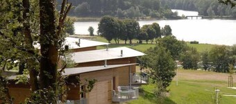 Cottage cosy et lumineux avec terrasse près du lac