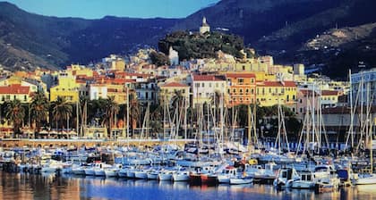 Apartment in einer Villa aus dem 19. Jahrhundert mit Meerblick, mit privatem Parkplatz und kostenfreiem WLAN