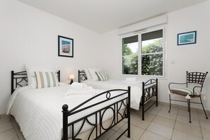 4 Schlafzimmer, Reisekinderbett, kostenloses WLAN, Bettwäsche