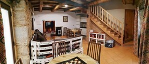 Dining - Casa Blanquita for 10 people (Molinaseca)