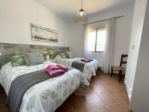 3 Schlafzimmer, Zimmersafe, Bügeleisen/Bügelbrett, kostenloses WLAN