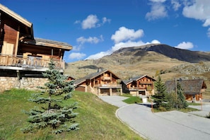 Exterior - Chalet avec cheminée | Accès direct aux pistes ! (Huez)