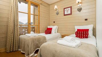 8 chambres, Wi-Fi gratuit